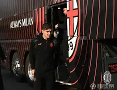 爱游戏-皇城突袭帮助弗雷多逃走